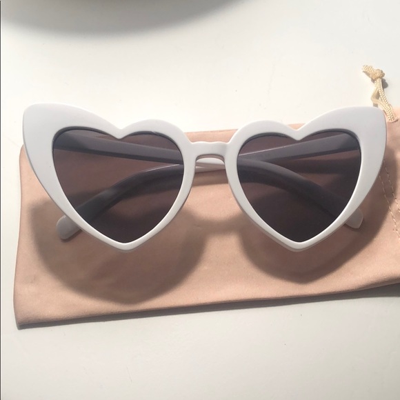 Heart Sunglasses - Picture 4 of 7